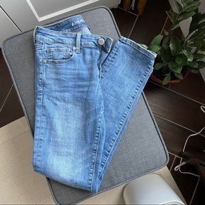 American Eagle Skinny Jeans Medium Wash